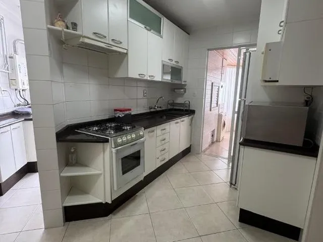 Imagem 14: Amplo Apartamento Sacada com Churrasqueira no Centro de Balneário Camboriú