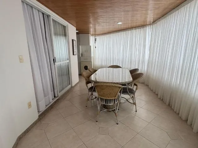 Imagem 11: Amplo Apartamento Sacada com Churrasqueira no Centro de Balneário Camboriú