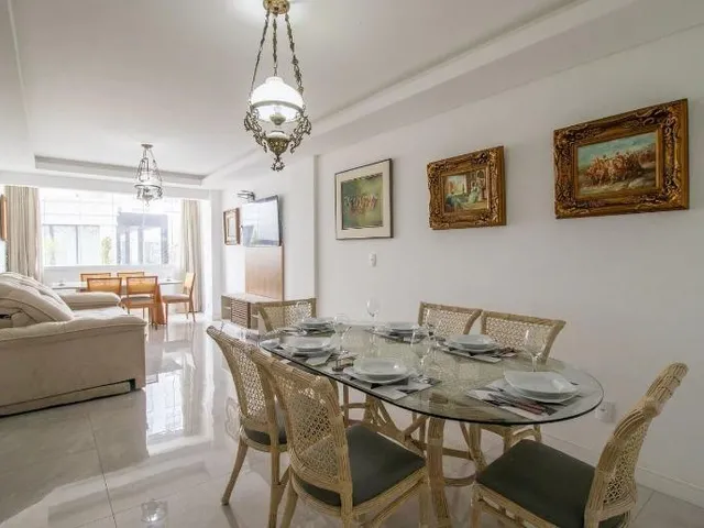 Imagem 4: Apartamento na Avenida Brasil- Reformado 3Dormitorios Regiao do Shopping Atlantico Balneário Camboriú