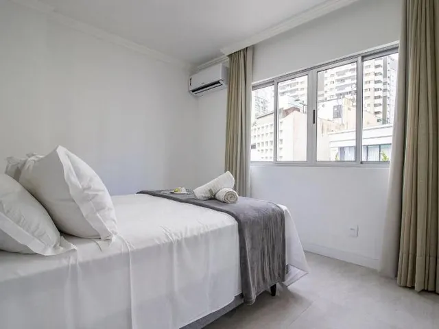 Imagem 7: Apartamento na Avenida Brasil- Reformado 3Dormitorios Regiao do Shopping Atlantico Balneário Camboriú