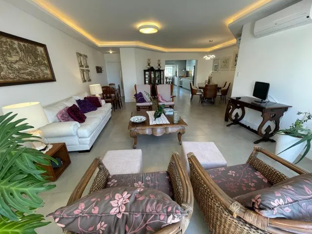 Imagem 16: Apartamento 3 Dormitorios + Dependencia 240M² Avenida Brasil - Balneário Camboriu