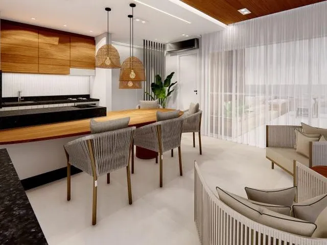 Imagem: Lindo Sobrado Triplex no Centro de Balneário