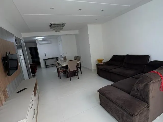 Imagem: Apartamento em Meia Praia Próximo Ao Shopping