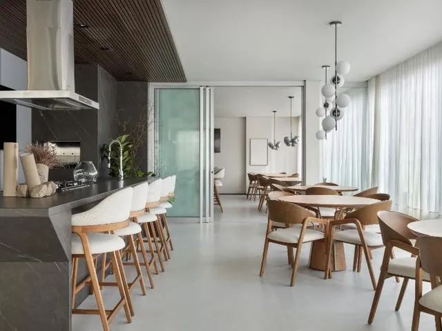 Imagem 15: Amplo Apartamento Alto Padrão no Centro de Balneário Camboriú