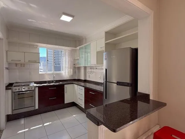 Imagem 9: Apartamento 2 Dormitorios Suite - Sacada com Churrasqueira Balneario Camboriu