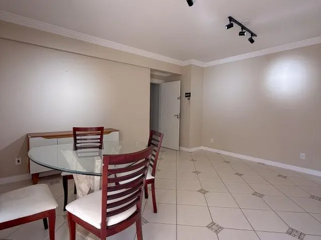 Imagem 4: Apartamento 2 Dormitorios Suite - Sacada com Churrasqueira Balneario Camboriu