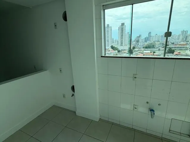 Imagem 12: Apartamento com Sacada com Churrasqueira no Centro de Itajaí