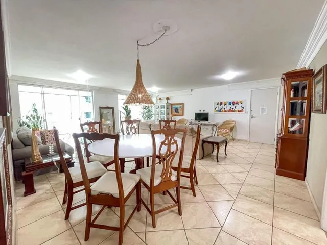Imagem 4: Apartamento 180M² 4 Dormitorios Quadra Mar - Balneário Camboriu