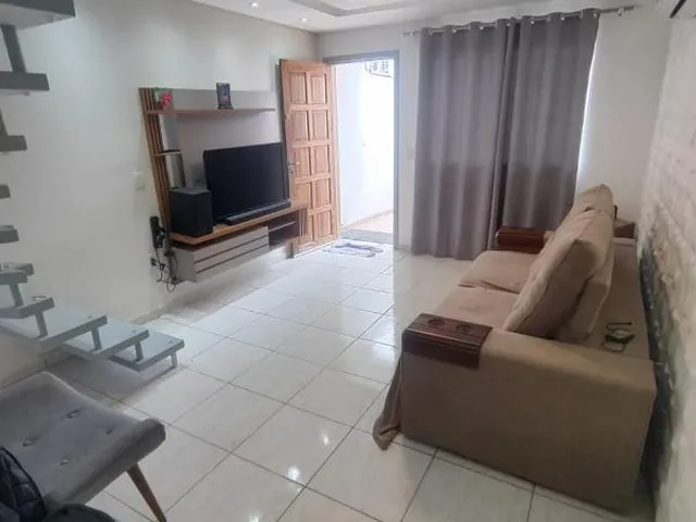Imagem: Ótimo Sobrado no Bairro santa Regina em