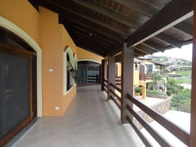 Imagem 10: Alugo Temporada Casa Beira Mar com Piscina 5 Suítes