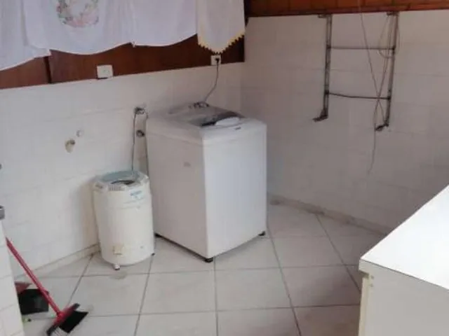Imagem 4: Alugo Temporada Casa Beira Mar com Piscina 5 Suítes