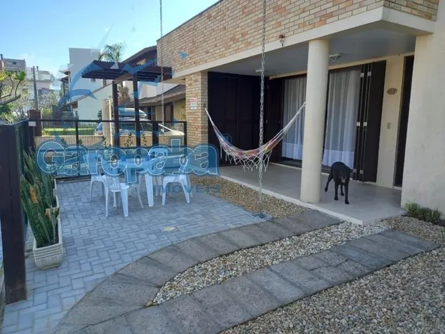 Imagem 7: Aluguel de Temporada em Garopaba: Apartamento Térreo de Luxo com 3 Quartos e 2 Vagas de Garagem no Bairro Morrinhos