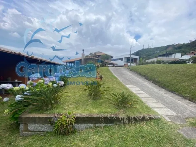 Imagem 15: Venda Ou Aluguel de Temporada Garopaba, 4 Dormitórios, Bela Casa Nova, Amplos Decks, Próxima da Praia
