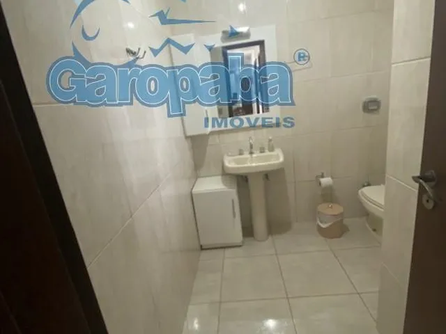 Imagem 4: Venda Ou Aluguel de Temporada Garopaba, 4 Dormitórios, Bela Casa Nova, Amplos Decks, Próxima da Praia