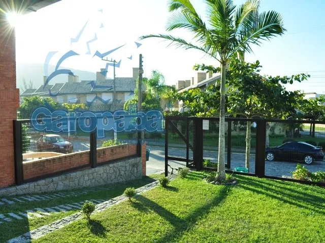 Imagem 6: Aluguel Temporada em Garopaba Excelente Casa Alto Padrão 5 Dormitórios, 3 Suítes, Bairro Morrinhos em Garopaba