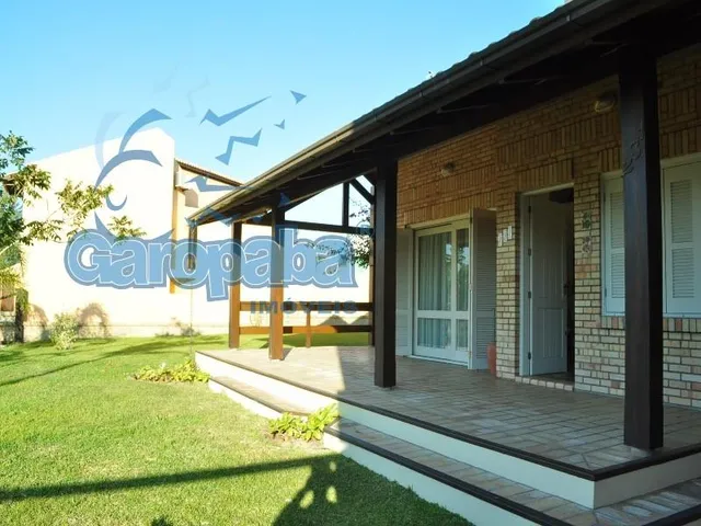 Imagem 7: Aluguel Temporada em Garopaba Excelente Casa Alto Padrão 5 Dormitórios, 3 Suítes, Bairro Morrinhos em Garopaba