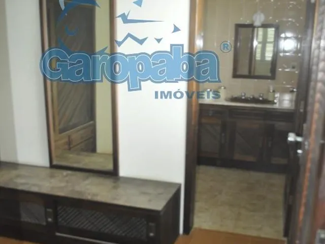 Imagem 10: Alugo Temporada Ou Vendo em Garopaba Casa Beira Mar 4 Suítes, 4 Suítes