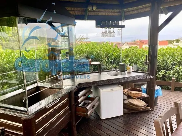 Imagem 11: Casa de Luxo em Condomínio: 5 Suítes, 3 Salas em Garopaba-Sc, Bairro Morrinhos - Aluguel Temporada!