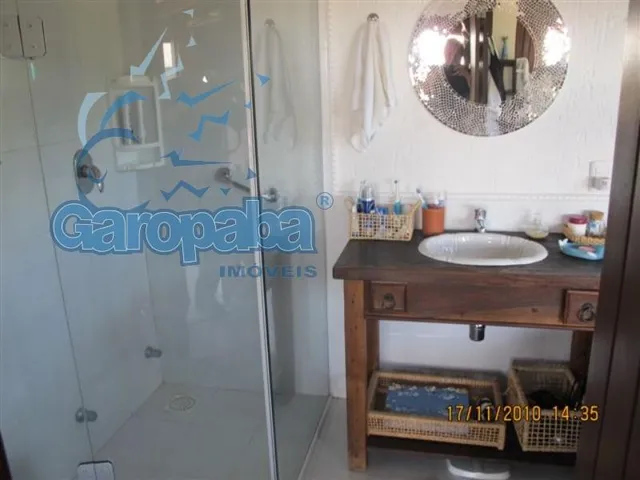 Imagem 16: Casa de Luxo em Condomínio: 5 Suítes, 3 Salas em Garopaba-Sc, Bairro Morrinhos - Aluguel Temporada!