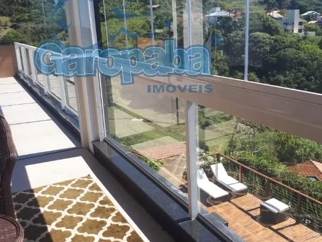 Imagem 14: Garopaba, Vendo Ou Alugo por Temporada Casa com 3 Suítes (1 Master), Wi-Fi, Lareira, Smartv, Piscina, Visual para o Mar