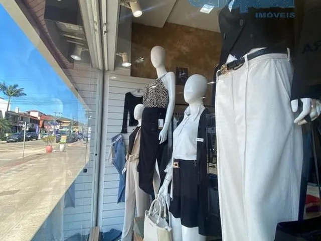 Imagem 8: Oportunidade Única: Ponto Comercial para Venda e Locação no Centro de Garopaba-Sc, 2Salas, 2 Banheiros, 80M²