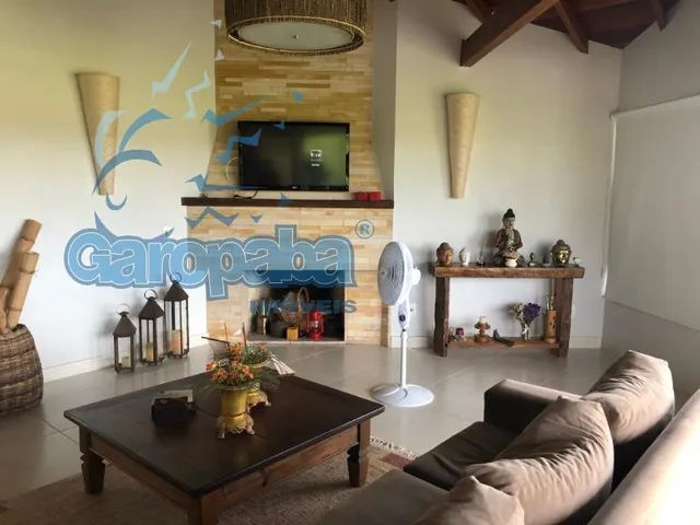 Imagem 13: Alugo por Temporada em Garopaba, Bela Casa com 4 Suítes de Casal Split, Piscina e Churrasqueiras