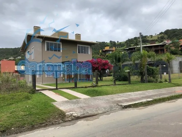Imagem 2: Aluguel de Temporada em Garopaba Casa 5 Dormitórios