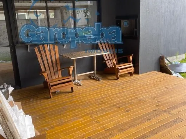 Imagem 2: Aluguel de Temporada em Garopaba-Sc: Casa Nova nos Morrinhos com 3 Quartos, 2 Suítes e 3 Vagas de Garagem