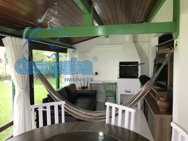 Imagem 4: Temporada em Garopaba 3 Dormitórios 1 (Suíte) com Split e Piscinas Sobrado 3