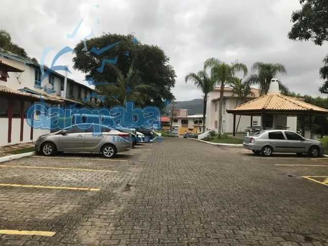 Imagem 5: Temporada em Garopaba 3 Dormitórios 1 (Suíte) com Split e Piscinas Sobrado 3