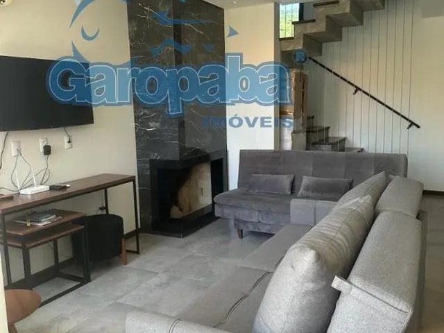 Imagem 6: Alugo por Temporada em Garopaba 4 Dormitórios Moderna e Aconchegante