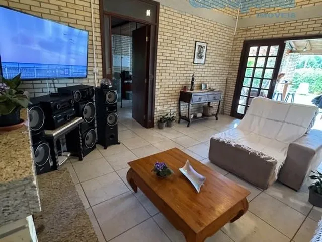 Imagem 8: Imóvel de Alto Padrão para Locação na Ibiraquera: 4 Quartos, 2 Suítes, 5 Salas, 5 Banheiros, 6 Vagas, 320M² de Área