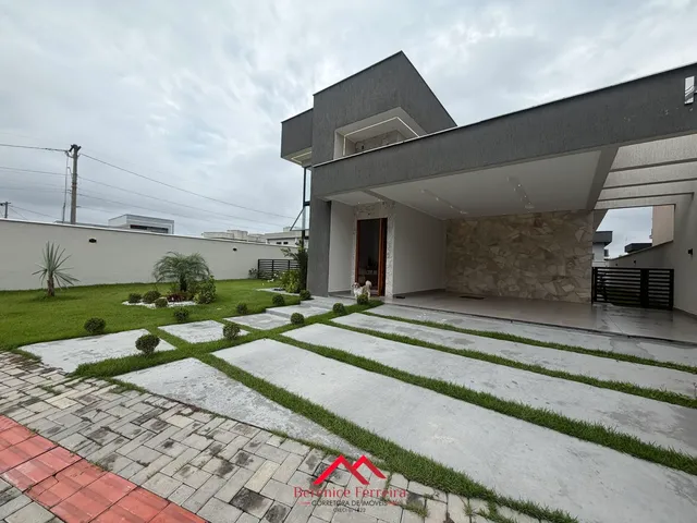 Imagem: Casa Sofisticada em Condomínio Fechado