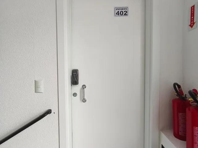 Imagem 10: Apartamento À Venda em Camboriú-Sc: 2 Quartos, 1 Suíte, 1 Sala, 2 Banheiros, 1 Vaga de Garagem e 71,97 M² de Área