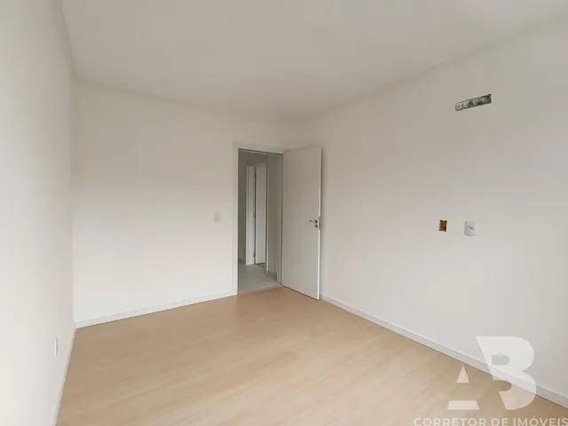 Imagem 10: Apartamento para Locação em Camboriú-Sc: 2 Quartos, 1 Suíte, 1 Sala, 2 Banheiros, 1 Vaga de Garagem e 71,97 M² de Área
