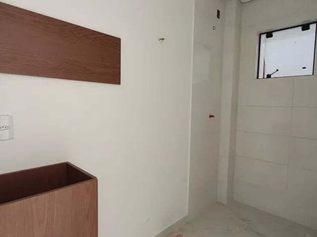 Imagem 7: Apartamento para Locação em Camboriú-Sc: 2 Quartos, 1 Suíte, 1 Sala, 2 Banheiros, 1 Vaga de Garagem e 71,97 M² de Área