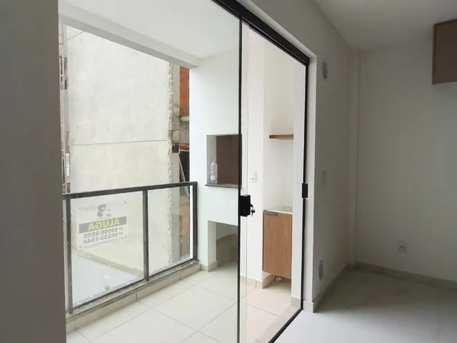 Imagem 2: Apartamento para Locação em Camboriú-Sc: 2 Quartos, 1 Suíte, 1 Sala, 2 Banheiros, 1 Vaga de Garagem e 71,97 M² de Área