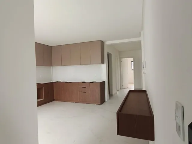 Imagem 4: Apartamento para Locação em Camboriú-Sc: 2 Quartos, 1 Suíte, 1 Sala, 2 Banheiros, 1 Vaga de Garagem e 71,97 M² de Área