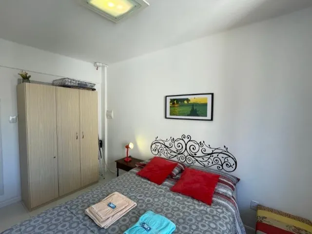 Imagem 2: Apartamento 1 Dormitório 32 M2 Porteira Fechada para Residência Ou Investimento Centro Histórico Porto Alegre