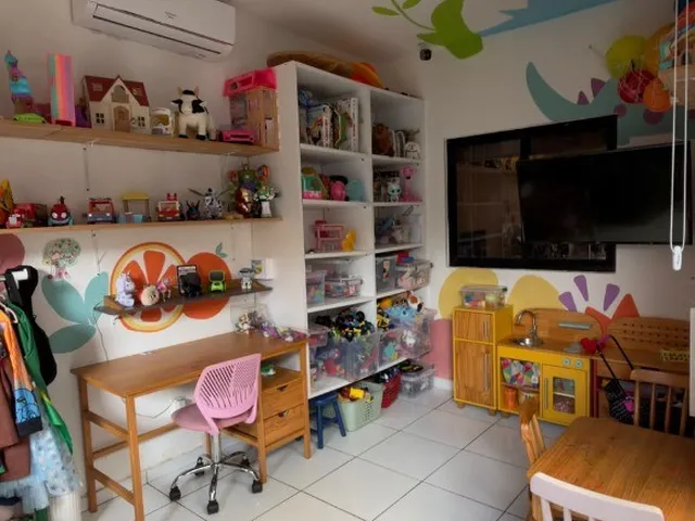 Imagem 8: Casaà Venda em Jaguaribe com 4 Suítes e Infraestrutura de Lazer Excelente!