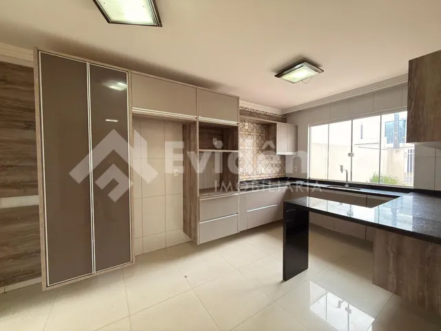 Imagem 12: Casa para Locação no Bairro santa Cruz 3 Dormitórios Garagem