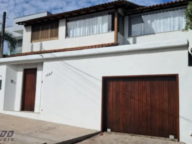 Imagem 2: 0 Casa com 4 dormitórios