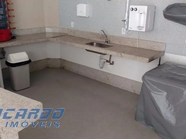 Imagem 16: Apartamento 4 Suítes À Venda de Frente Mar da Praia do Morro, Guarapari - Es