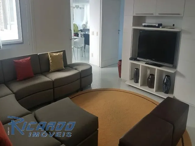 Imagem 16: Luxuoso Apartamento 4 Quartos, Suítes À Venda de Frente para o Mar da Praia do Morro - Guarapari Es