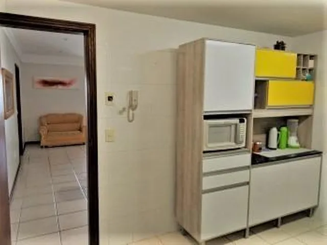 Imagem 11: Apartamento À Venda com 3 Quartos na Enseada Azul, Guarapari-Es