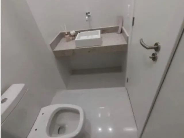 Imagem 5: Apartamento À Venda 4 Quartos, Alto Padrão no Centro de Guarapari