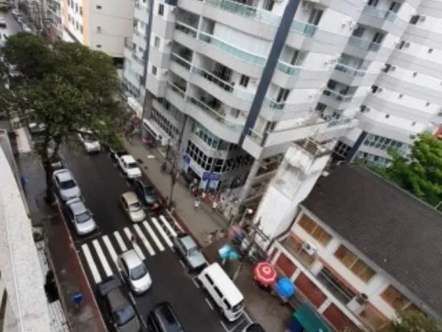 Imagem 14: Apartamento À Venda 4 Quartos, Alto Padrão no Centro de Guarapari