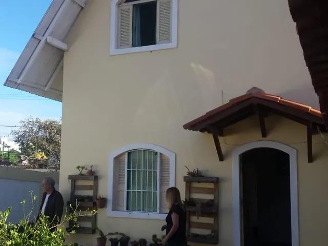 Imagem 8: Casa Duplex À Venda com 5 Quartos na Enseada Azul, Nova Guarapari - Es