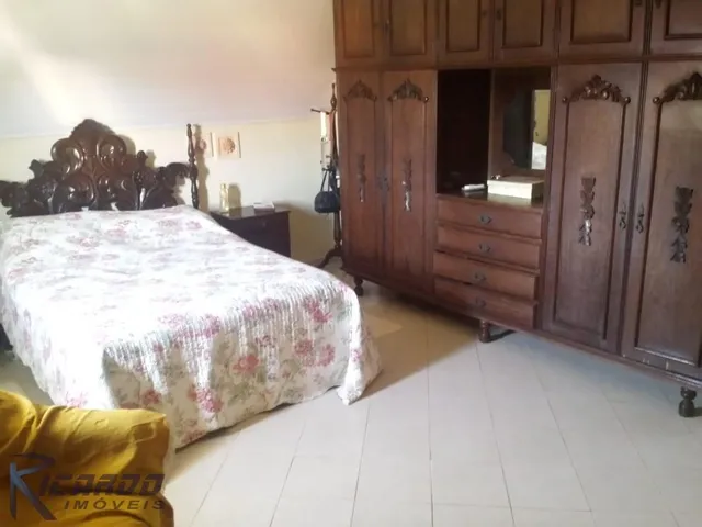 Imagem 10: Casa Duplex À Venda com 5 Quartos na Enseada Azul, Nova Guarapari - Es