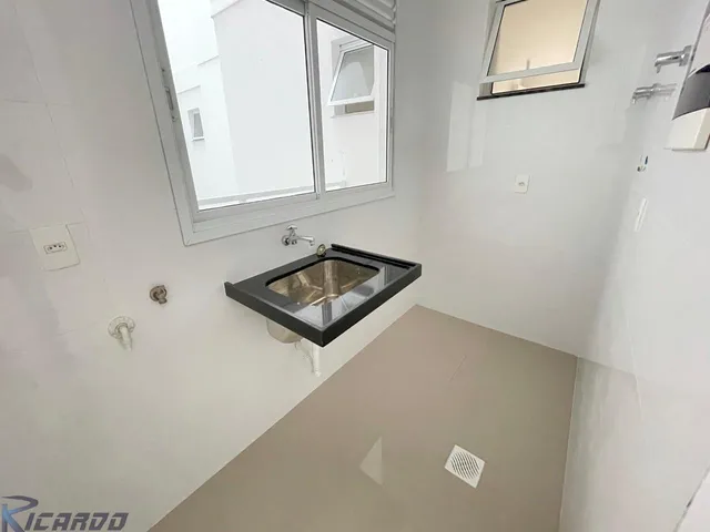 Imagem 11: Apartamento 3 Quartos À Venda no Centro de Guarapari, Alto Padrão, Lazer Completo